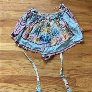 Angie stretch dress shorts